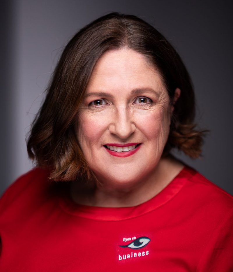 Janine Parnell Headshot
